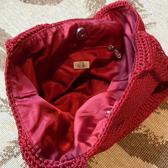 Deep Red ‘The Sak’ Crochet Shoulder Bag Set - Picture 8 of 13